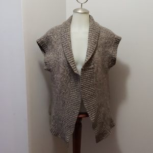 Short sleeve cardigan
